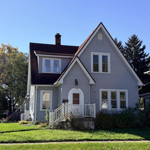 1768 16th St, Monroe, WI, 53566-2643 | Card Image
