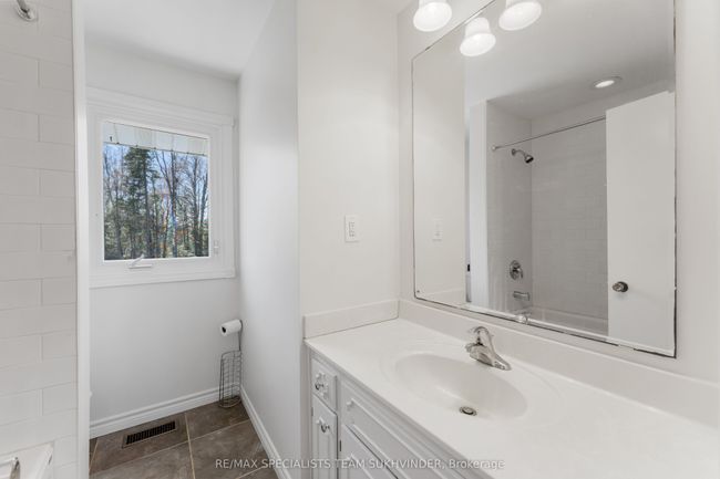 4680 Beech Grove Sideroad, House other with 4 bedrooms, 2 bathrooms and 20 parking in Caledon Village ON | Image 22