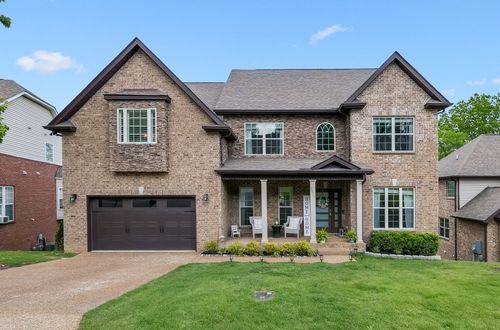7056 Oak Brook Ter, Brentwood, TN, 37027-8829 | Card Image