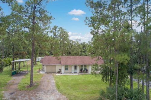 2940 10th Ave Ne, Naples, FL, 34120-4927 | Card Image