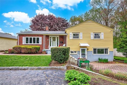 120 Grange Avenue, Woonsocket, RI, 02895 | Card Image