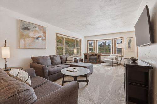 468 Piney Acres Cir, Dillon, CO, 80435-5584 | Card Image