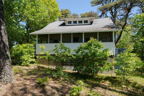 125 Pleasant Point Rd, Wellfleet, MA, 02667-8812 | Card Image