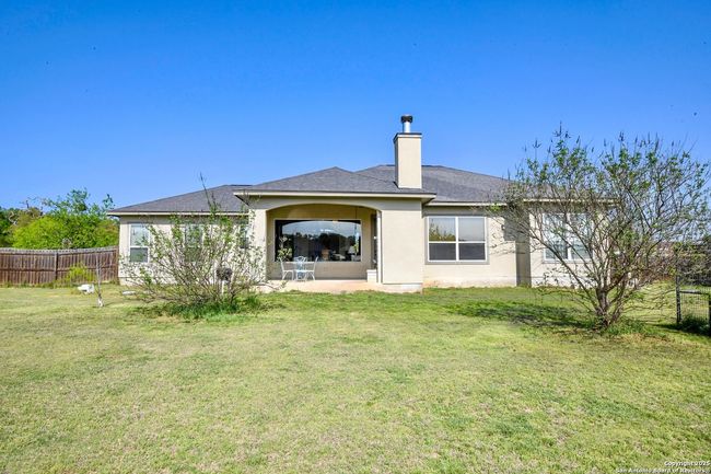 521 Saxet Trl, House other with 3 bedrooms, 2 bathrooms and null parking in Spring Branch TX | Image 28