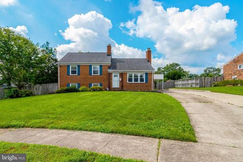 7623 Arlen St, ANNANDALE, VA, 22003-5403 | Card Image