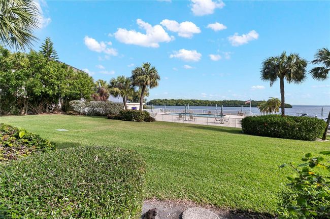 APT-102 - 605 Sutton Pl, Condo with 2 bedrooms, 2 bathrooms and null parking in LONGBOAT KEY FL | Image 29