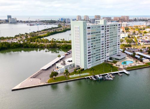apt-703-31 Island Way, CLEARWATER, FL, 33767-2206 | Card Image