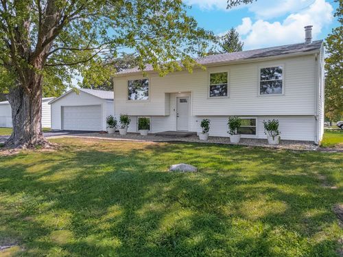 423 Livingston Dr, Chatsworth, IL, 60921 | Card Image