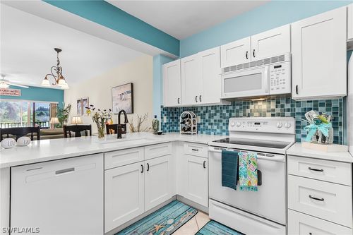 apt-215-10010 Maddox Ln, BONITA SPRINGS, FL, 34135-7776 | Card Image