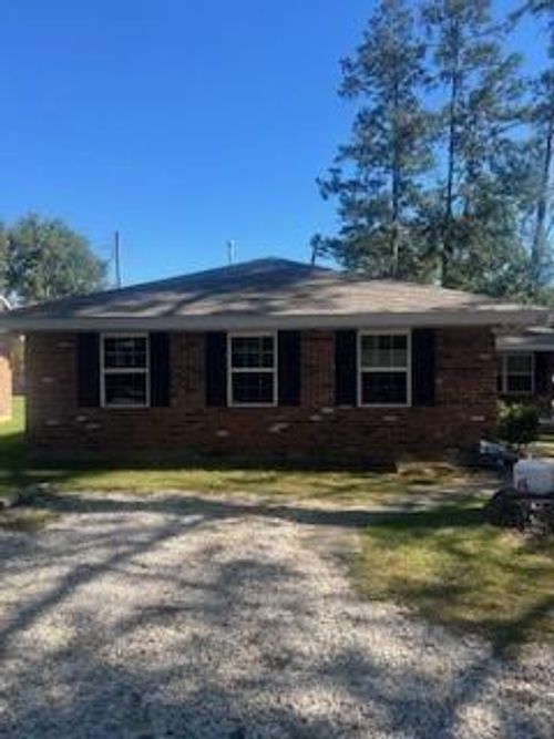 226 E Saint Mary Dr, Covington, LA, 70433-7431 | Card Image