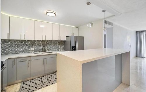 apt-10h-150 Se 25th Rd, Miami, FL, 33129-2404 | Card Image