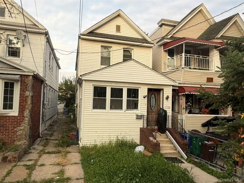 91-35 109th Street, New York, NY, 11418 | Card Image