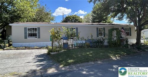 85 Leisure Ln, Northampton, PA, 18067-3014 | Card Image