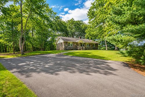 445 State Route 17m, Monroe, NY, 10950-4123 | Card Image