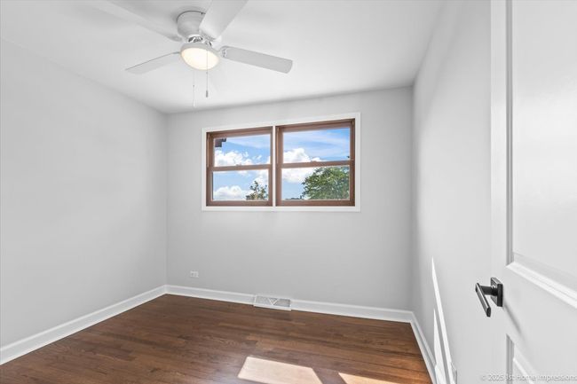 8826 Willow Rd, House other with 3 bedrooms, 2 bathrooms and 2 parking in Hickory Hills IL | Image 16