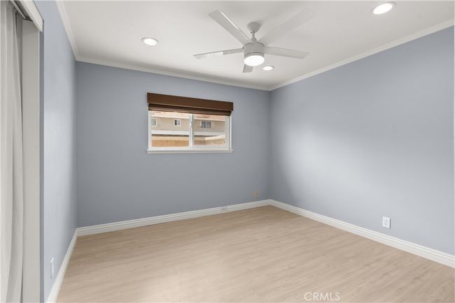 19860 Claremont Ln, Condo with 1 bedrooms, 1 bathrooms and 2 parking in Huntington Beach CA | Image 19