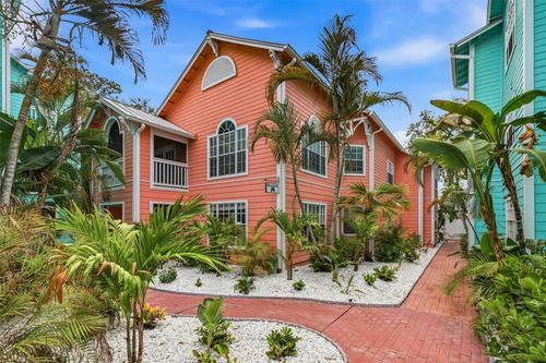a8-3002 W Cleveland St, TAMPA, FL, 33609-3181 | Card Image