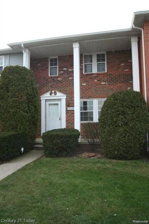 24439 Olde Orchard Street, Novi, MI, 48375 | Card Image