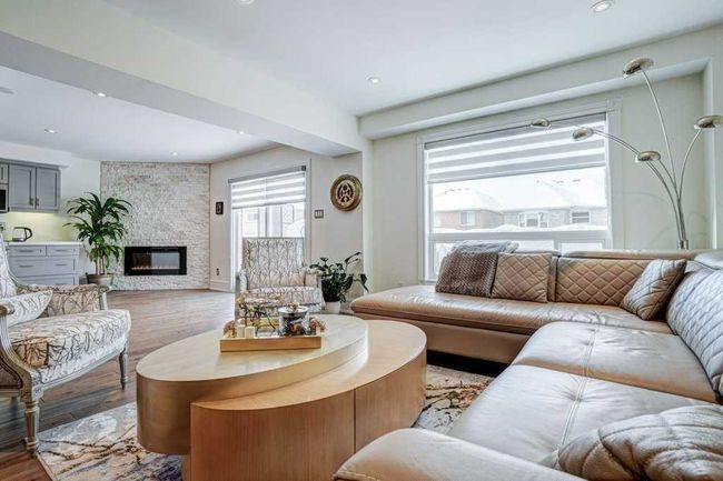 60 Dawlish Ave, House other with 4 bedrooms, 4 bathrooms and 4 parking in Aurora ON | Image 7