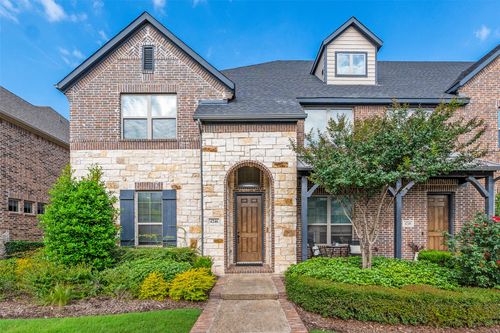 4246 Cascade Sky Dr, Arlington, TX, 76005-1164 | Card Image