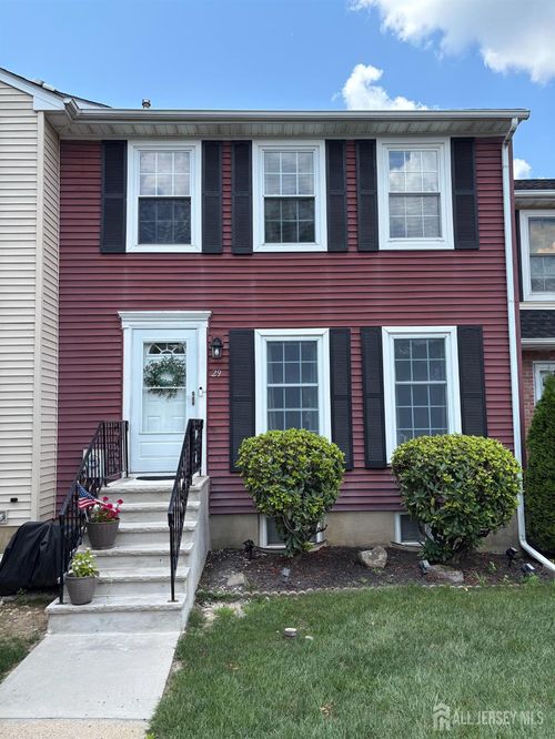 29 Gwizdak Ct, Sayreville, NJ, 08872-2113 | Card Image