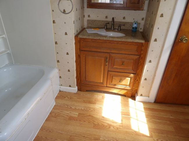 1312 Petersburg Rd, House other with 1 bedrooms, 1 bathrooms and 2 parking in Hadley PA | Image 6