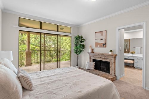 apt-205-1000 Liberty Park Dr, Austin, TX, 78746-6835 | Card Image