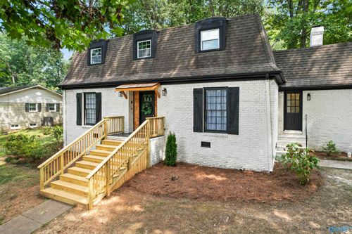 4033 Lucerne Dr Se, Huntsville, AL, 35802-1244 | Card Image