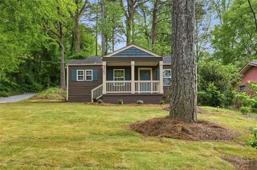 2762 Oldknow Dr Nw, ATLANTA, GA, 30318-7241 | Card Image