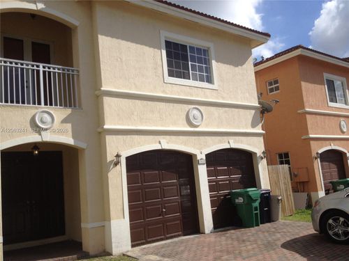17615 Sw 135th Ave, Miami, FL, 33177-7130 | Card Image