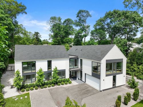 21 White Oak Rd, Waban, MA, 02468-1322 | Card Image