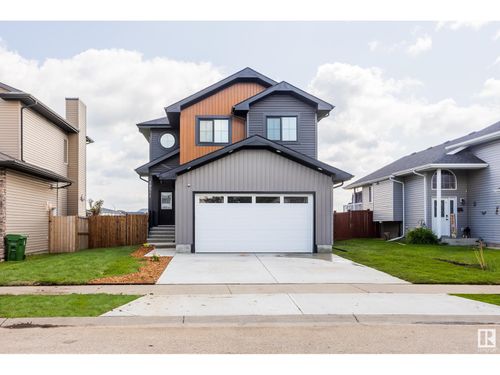 10511 106 Ave, Morinville, AB, T8R0C9 | Card Image