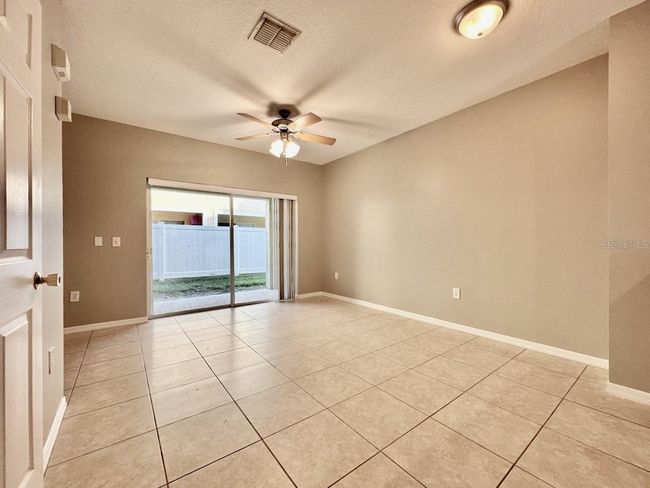 8532 Brushleaf Way, Townhouse with 2 bedrooms, 3 bathrooms and null parking in TAMPA FL | Image 5