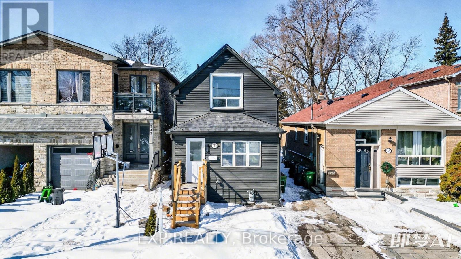 Residential in Toronto (Birchcliffe-Cliffside) 3