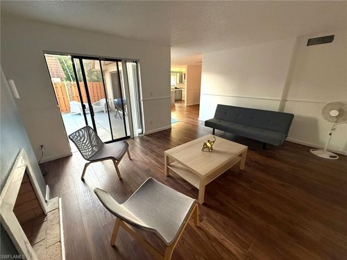 3-1406 Park Shore Cir, FORT MYERS, FL, 33901-9680 | Card Image