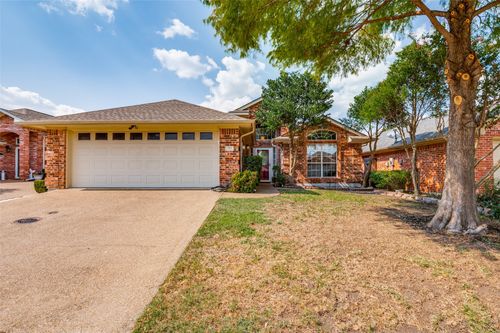 717 Dogwood Ln, Waxahachie, TX, 75165-4642 | Card Image