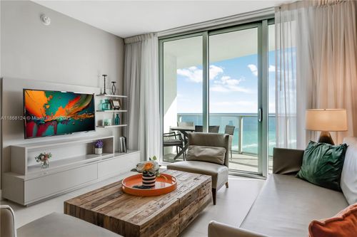 1405-4111 S Ocean Dr, Hollywood, FL, 33019-3055 | Card Image
