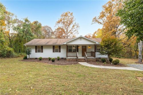 109 Gerry St, Stoneville, NC, 27048-8701 | Card Image