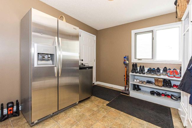 414 Ormsby Rd West Nw, Home with 3 bedrooms, 3 bathrooms and 4 parking in Edmonton AB | Image 22