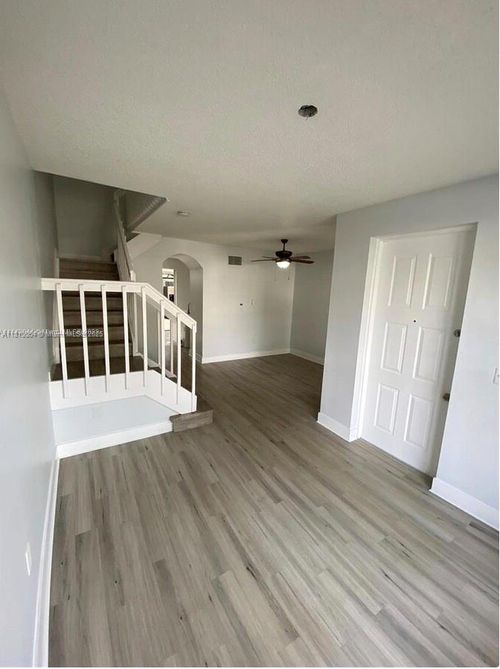apt-166-8755 Sw 152nd Ave, Miami, FL, 33193-4157 | Card Image