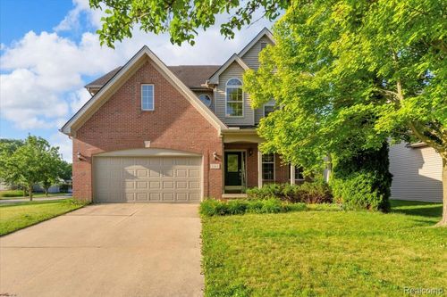 1143 Polo Dr, South Lyon, MI, 48178-5323 | Card Image