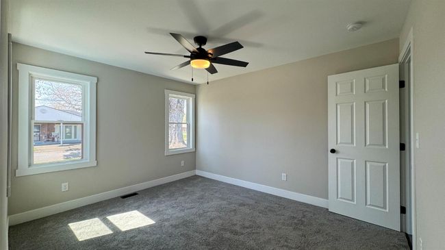 210 Cedar Ave, House other with 3 bedrooms, 2 bathrooms and null parking in Vevay IN | Image 21