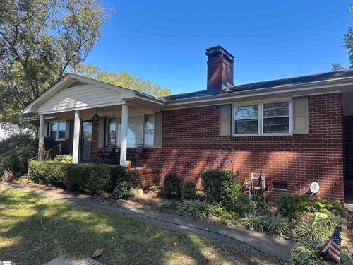 374 Flatwood Rd, spartanburg, SC, 29303-5518 | Card Image