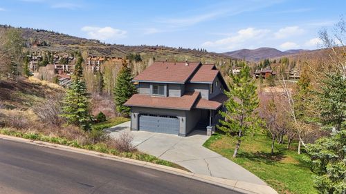 8730 Hidden Cove Rd, Park City, UT, 84098-4725 | Card Image