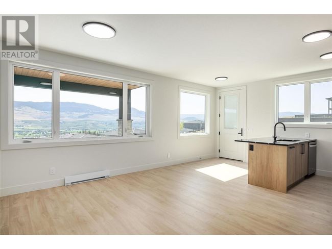 709 Carleton St, House other with 5 bedrooms, 4 bathrooms and 6 parking in Kelowna BC | Image 23