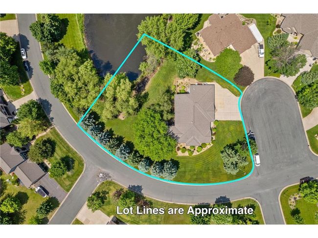 1115 S Trappers Xing, House other with 4 bedrooms, 3 bathrooms and null parking in Lino Lakes MN | Image 5
