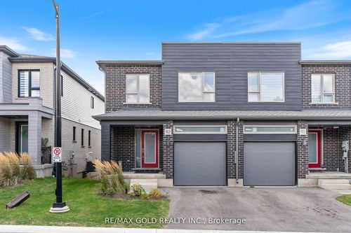 82 Pony Way, Kitchener, ON, N2R0R8 | Card Image