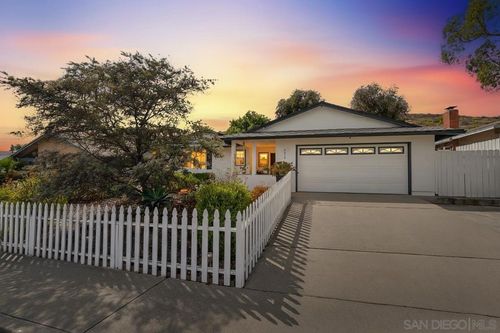 9972 Via Francis, Santee, CA, 92071-1541 | Card Image