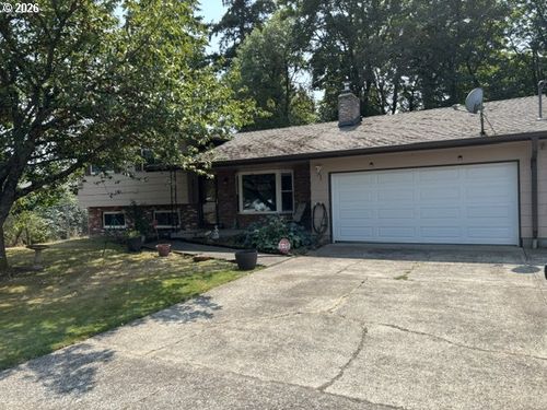 19437 Se Marcia Ct, Milwaukie, OR, 97267-6921 | Card Image
