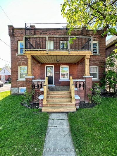 140 Gage Ave N, Home with 5 bedrooms, 2 bathrooms and 2 parking in Hamilton ON | Image 1